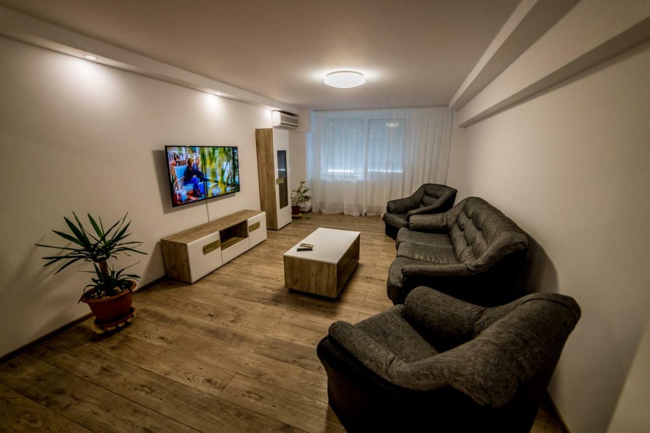 Apartament Apartament Sorina Maria Deva Zewnętrze zdjęcie