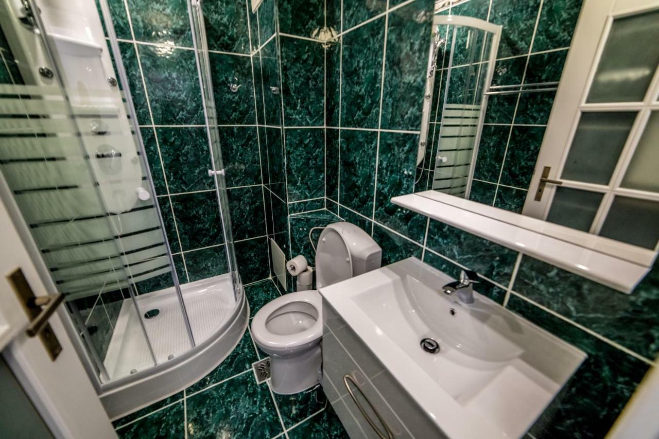 Apartament Apartament Sorina Maria Deva Zewnętrze zdjęcie