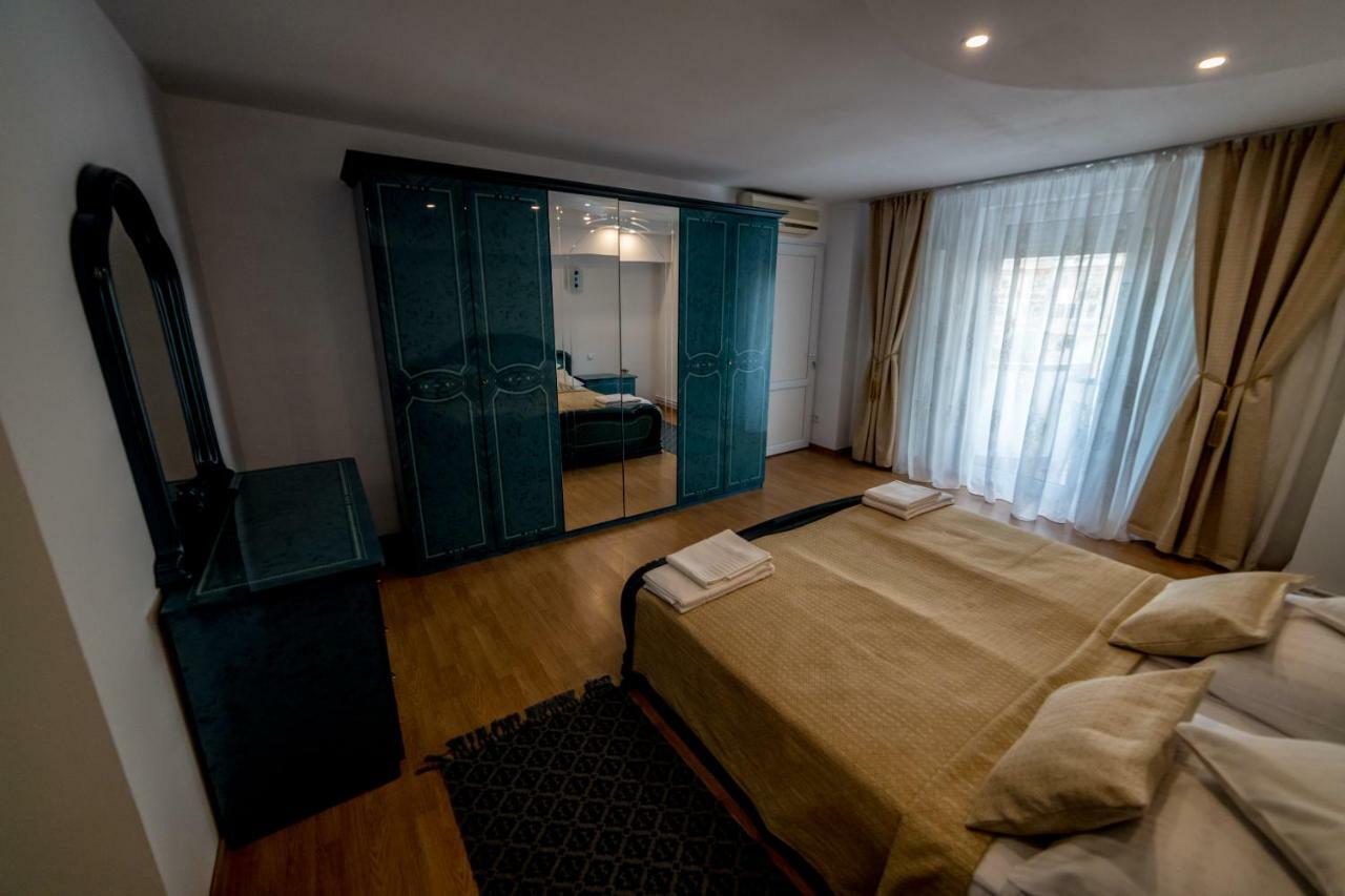 Apartament Apartament Sorina Maria Deva Zewnętrze zdjęcie